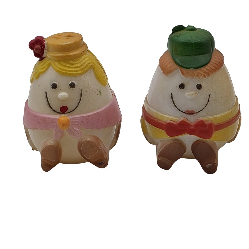 JSNY Salt Pepper Shakers Vintage Unisex OS Multicolor Humpty Dumpty Egg Plastic